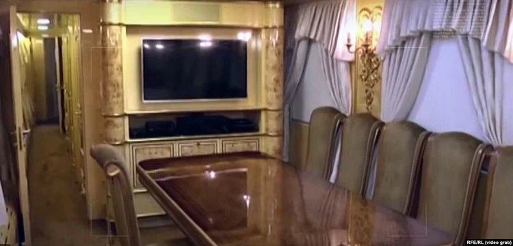 Kereta Ukraina Kereta Ukraina