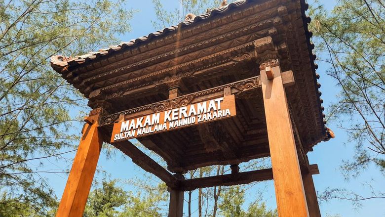 Kunjungan Kerja ke Pulau Panjang Kunjungan Kerja Sandiaga Uno ke Pulau Panjang