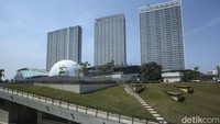 Wujud Taman Ismail Marzuki terbaru bisa dilihat dari adanya sebuah taman hijau tepat di atas Gedung Parkir. Taman ini memiliki tampilan yang instagramable sehingga sering kali dijadikan lokasi sebagai tempat berfoto.