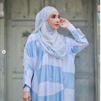 2 hari lepas fya diserang oleh seorang lelaki yang nak cuba menculik anak perempuan saya. Masa tu kami berada di playground Kota Damansara pada lebih kurang jam 4ptg-5 ptg. Seorang lelaki Melayu yang bersifat dayus telah memukul fya menggunakan batang kayu ke kepala, badan serta menyebabkan kecerderaan pada wajah dan badan saya,” demikian Lufya yang menyebut dirinya dengan nama Fya itu menulis dalam unggahannya. Foto: Dok. Instagram @lufyalaana