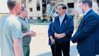 Jokowi berharap perang di Ukraina segera dihentikan. Dia juga berharap tidak ada lagi kota-kota di Ukraina yang rusak akibat perang.