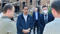 Jokowi juga berharap tidak ada lagi kota-kota di Ukraina yang rusak akibat perang.