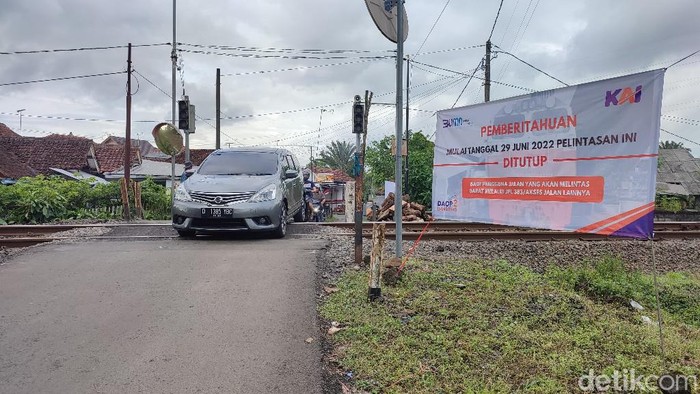 Penutupan Jalan Benteng Ciamis ditunda.