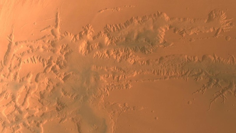 An image of Mars taken by China's Tianwen-1 unmanned probe is seen in this handout image released by China National Space Administration (CNSA) June 29, 2022. CNSA/Handout via REUTERS  ATTENTION EDITORS - THIS IMAGE WAS PROVIDED BY A THIRD PARTY. NO RESALES. NO ARCHIVES.