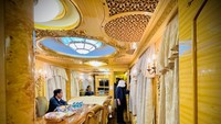 Foto: Presiden Jokowi bersama Iriana naik kereta menuju Kyiv Ukraina (dok. Biro Pers Sekretariat Presiden)