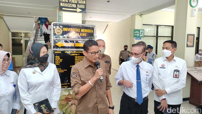 Sandiaga Uno saat berada di Unmer Malang Sandiaga Uno saat berada di Unmer Malang