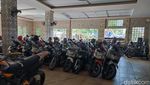 Potret Masjid di Jakbar yang Diviralkan Jadi Parkiran Motor