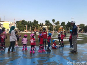 Merdeka Inline Skate Team: Edukasi hingga Cetak Atlet Muda Sepatu Roda