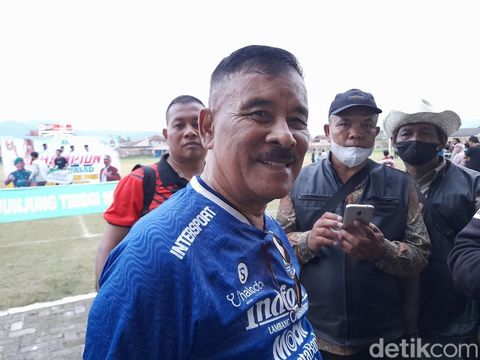 Umuh Muchtar saat menghadiri Liga Santri 2022 di Sumedang.