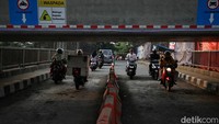 Rekayasa lalin dilakukan mulai pukul 22.00-04.00 WIB yang berlangsung hingga 5 Juli di lokasi terdampak pekerjaan area Kilometer 06+145 Ruas Tol Jakarta-Cikampek yang terimbas pemasangan girder sepanjang 46,15 meter.