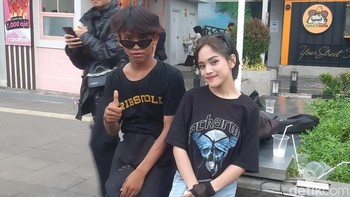 Selain Bonge, ada Jeje yang juga viral dan suka nongkrong asyik di Sudirman. Foto: Febri/detikhot