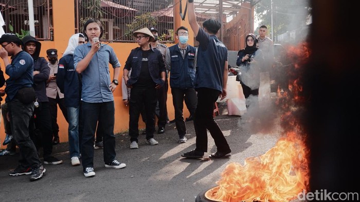 Demo mahasiswa di Sukabumi.