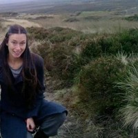 Diana mengaku insting bertahan hidupnya semakin kuat sejak jadi ibu. Aku ingin melindungi masa depan anak-anakku. Aku perlu menguasai kemampuan-kemampuan yang kita butuhkan ketika dihadapkan dengan situasi tanpa daya jadi aku bisa menyelamatkan mereka, katanya dilansir Dailymail.Foto: Dok. Wild Harvest School