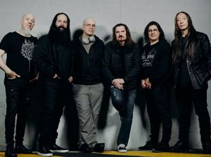 Syarat Wajib Nonton Konser Dream Theater di Solo: Vaksin Dosis ke-2