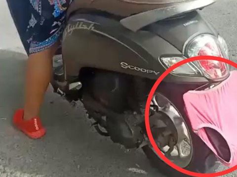 Emak-emak di Lamongan tutupi nopol motor agar terhindar ETLE