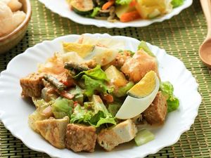 Ayo Rek! Jajan Gado-gado Surabaya Enak di 5 Tempat Makan Ini