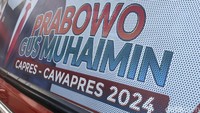 Foto keduanya diduetkan dengan tulisan capres-cawapres 2024.