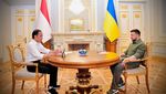 Pertemuan Empat Mata Jokowi dan Zelensky di Meja Bundar Istana Maryinsky