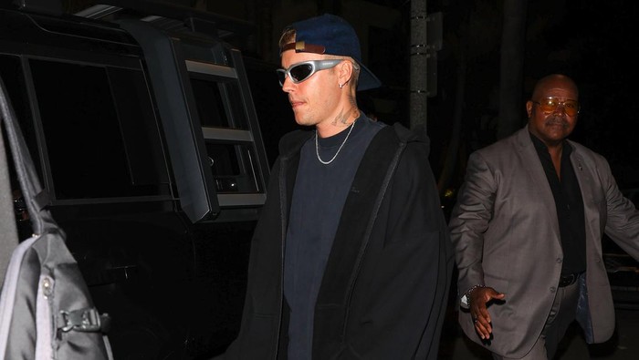 LOS ANGELES, CA - JUNE 29: Justin Bieber is seen on June 29, 2022 in Los Angeles, California.  (Photo by Rachpoot/Bauer-Griffin/GC Images)