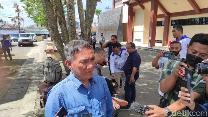 Ketua Badan Pemenangan Pemilu (Bappilu) Partai Demokrat Andi Arief saat memberikan keterangan, Kamis (30/6/2022).