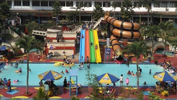 Kolam Renang Karang Setra Bandung