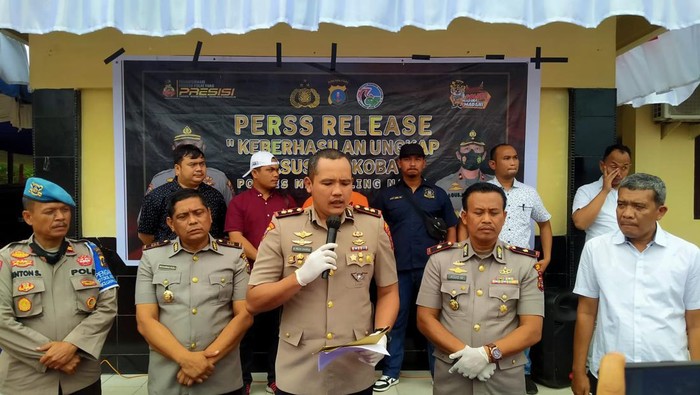 Konferensi pers penangkapan bandar narkoba di Polres Madina