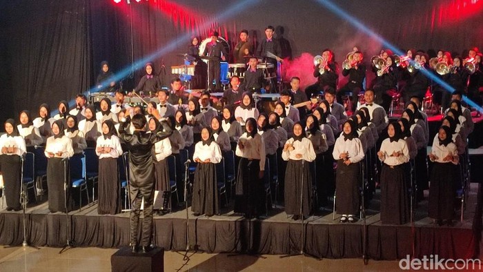 Konser kolotik.