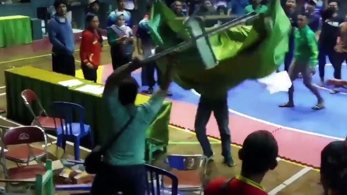 Laga silat Porprov Jatim ricuh