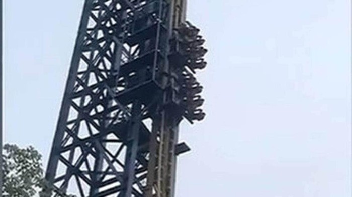 Rollercoaster Mati di China