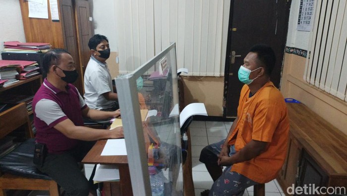 suami bacok istri di ngawi