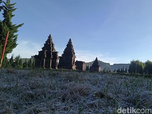 Setelah Beku Minus 1, Suhu Dieng Terendah Pagi Ini 2,4 Derajat Celsius