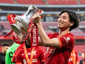 Takumi Minamino: Sayonara Liverpool