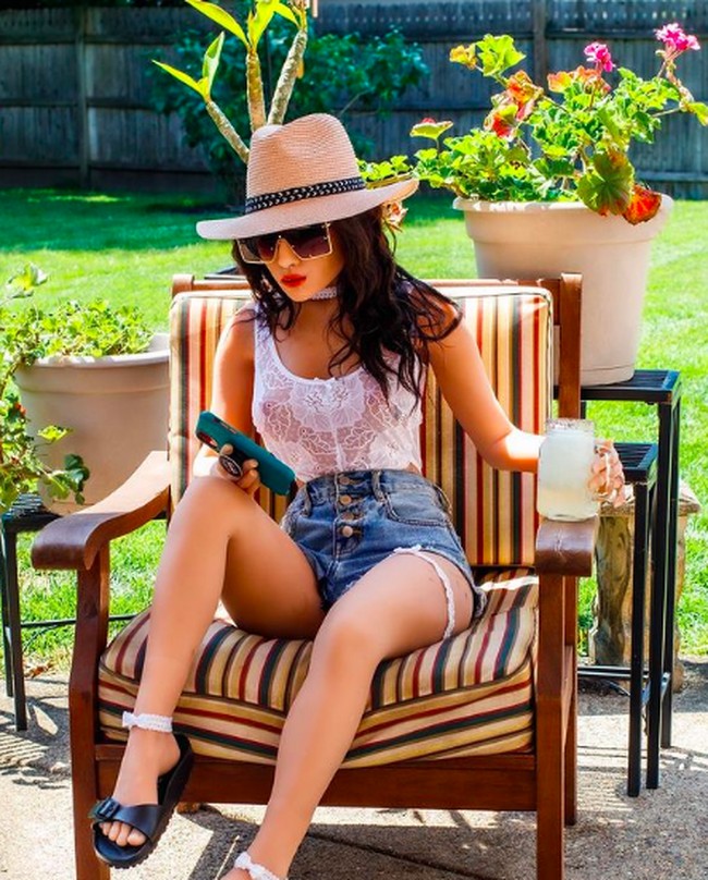 Tasha dibeli oleh Tony pada Desember 2015. Harga boneka seks tersebut US$ 5 ribu atau Rp 75 juta. Foto: dok. Instagram/@ tasha_marie_86