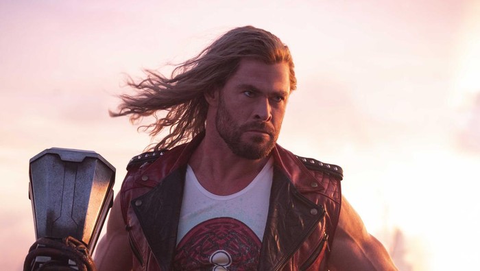 Chris Hemsworth as Thor in Marvel Studios THOR: LOVE AND THUNDER. Photo by Jasin Boland. ©Marvel Studios 2022. All Rights Reserved.