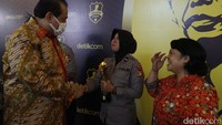 Aipda Rohimah memang dikenal sebagai sosok polisi yang berjuang membantu kaum jompo kurang beruntung. Dia menggulirkan program Geserin. Geserin adalah singkatan dari Gerakan Seribu Koin.