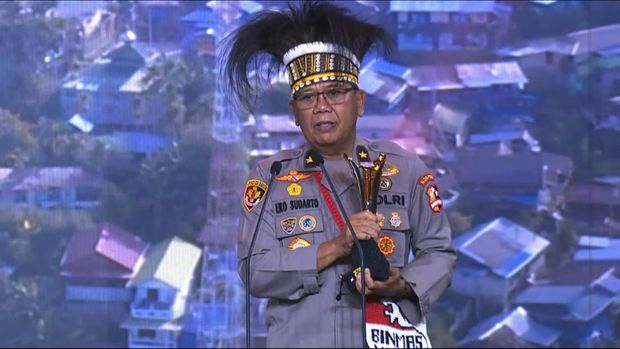 Brigjen Eko Rudi Sudarto penerima Hoegeng Awards 2022 kategori Polisi Inovatif (Tangkapan layar YouTube)