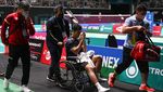 Cedera, Vito Keluar Axiata Arena dengan Kursi Roda