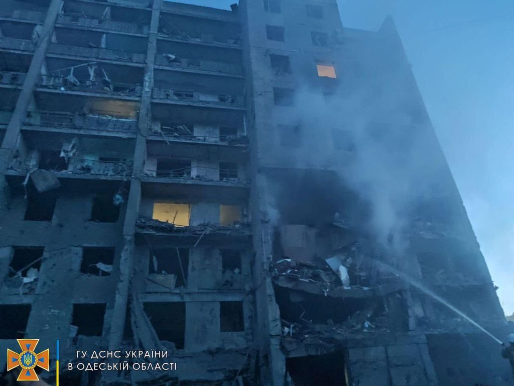 Rescue workers work at the scene of a missile strike at a location given as Bilhorod-Dnistrovskyi, Odesa region, Ukraine, in this handout image released July 1, 2022.? State Emergency Services of Ukraine/Handout via REUTERS