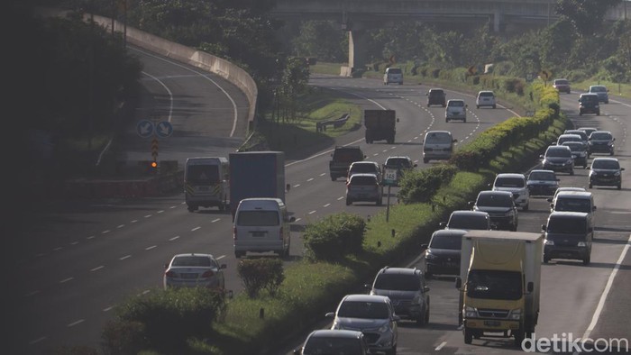 Exit Tol Gedebage KM 149.