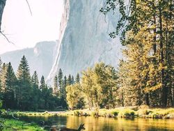 Mencengangkan! Foto Ini Seperti di Negeri Dongeng