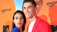 Ronaldo dan Georgina Tunangan, Selangkah Lagi Menuju Pernikahan