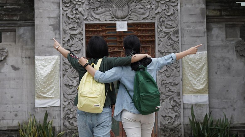 Ilustrasi Perlengkapan Backpacker Ilustrasi Perlengkapan Backpacker