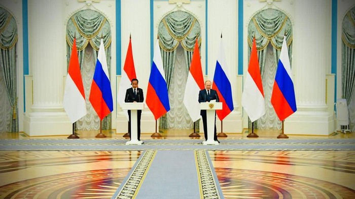 Jokowi bertemu Presiden Rusia Vladimir Putin (Foto: Laily Rachev - Biro Pers Sekretariat Presiden)