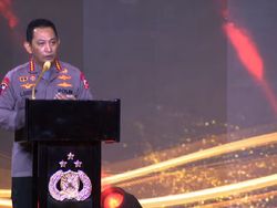 Kapolri di Hoegeng Awards: Polri Tidak Antikritik agar Bisa Berbenah