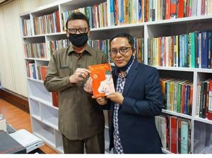 Koleksi Buku Tjahjo Kumolo, Soal Politik hingga Biografi Tokoh Dunia