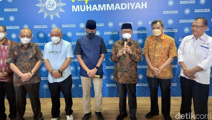 Menparekraf Sandiaga Salahuddin Uno bersilaturahmi ke Kantor PP Muhammadiyah di Jogja, Jumat (1/7/2022).