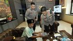 Senyum Rangga Berseri-seri Saat Dapat Sepeda dari Polisi