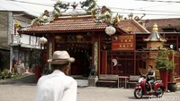 Pada setiap acara tradisional tionghoa, Goyong beserta rekan-rekannya terbiasa memainkan lagu klasik atau yang biasa disebut lagu dalam. Bahkan, berkat kepiawaiannya, Goyong berhasil keluar negeri untuk memperkenalkan alat musik gambang kromong.