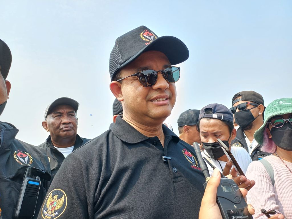 Anies buka turnamen layangan (Anggi-detikcom)