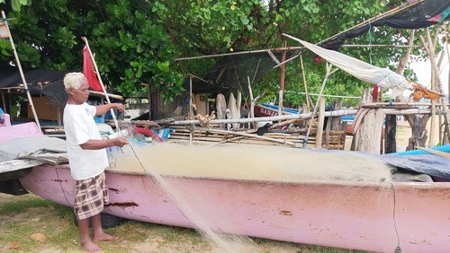 I Ketut Antur (70), nelayan tertua di Kedonganan, Badung, Bali.
